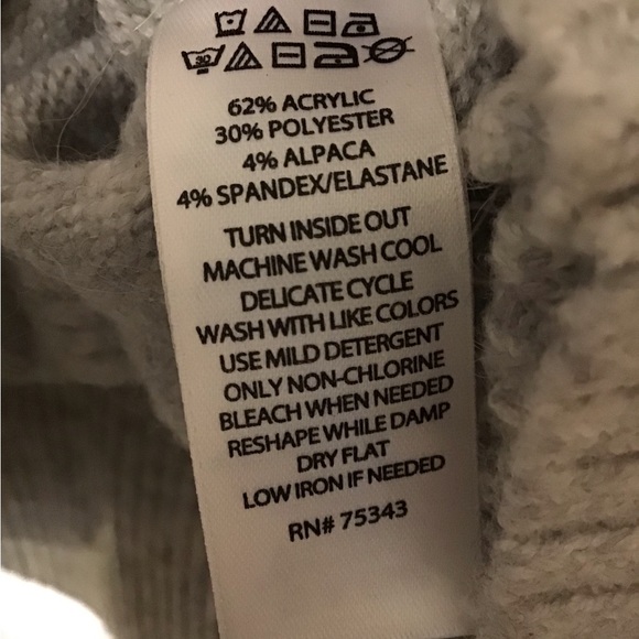 Womens Shrinking Violet Sweater - Picture 4 of 4